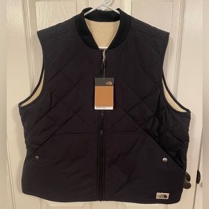 The North Face Men’s Aviator Navy Vest
